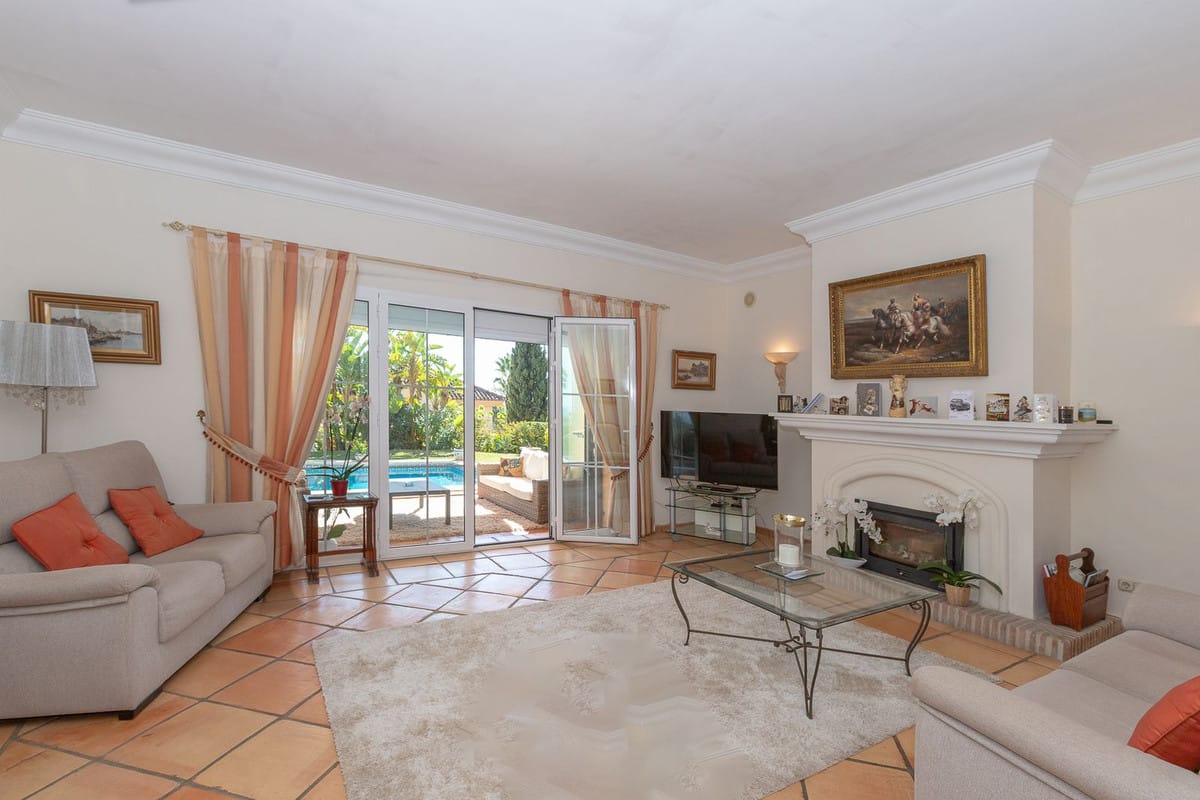 5-slaapkamer villa in Elviria in Elviria - foto 2