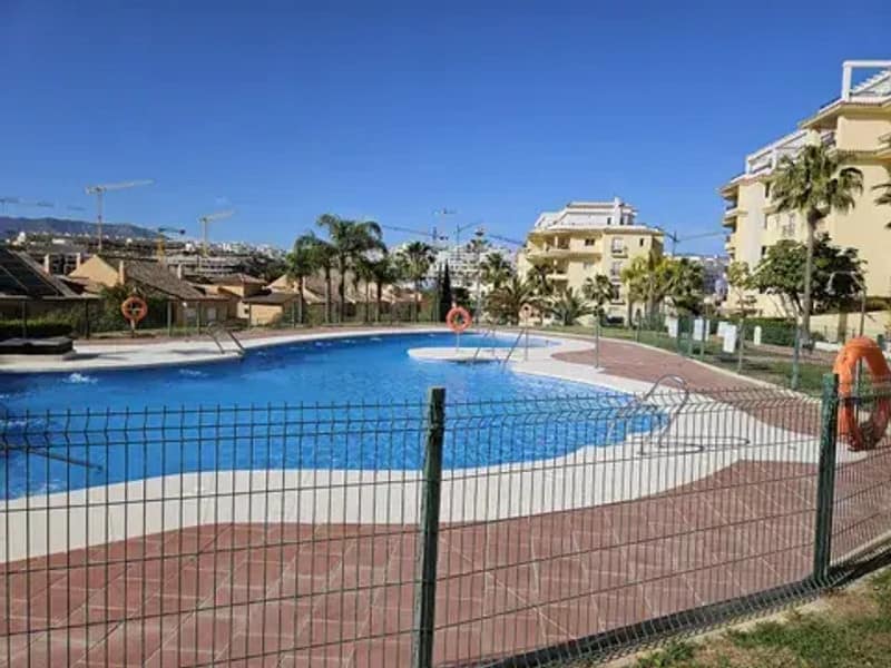 2 bedroom Apartment in Mijas Costa in Mijas Costa - foto 2