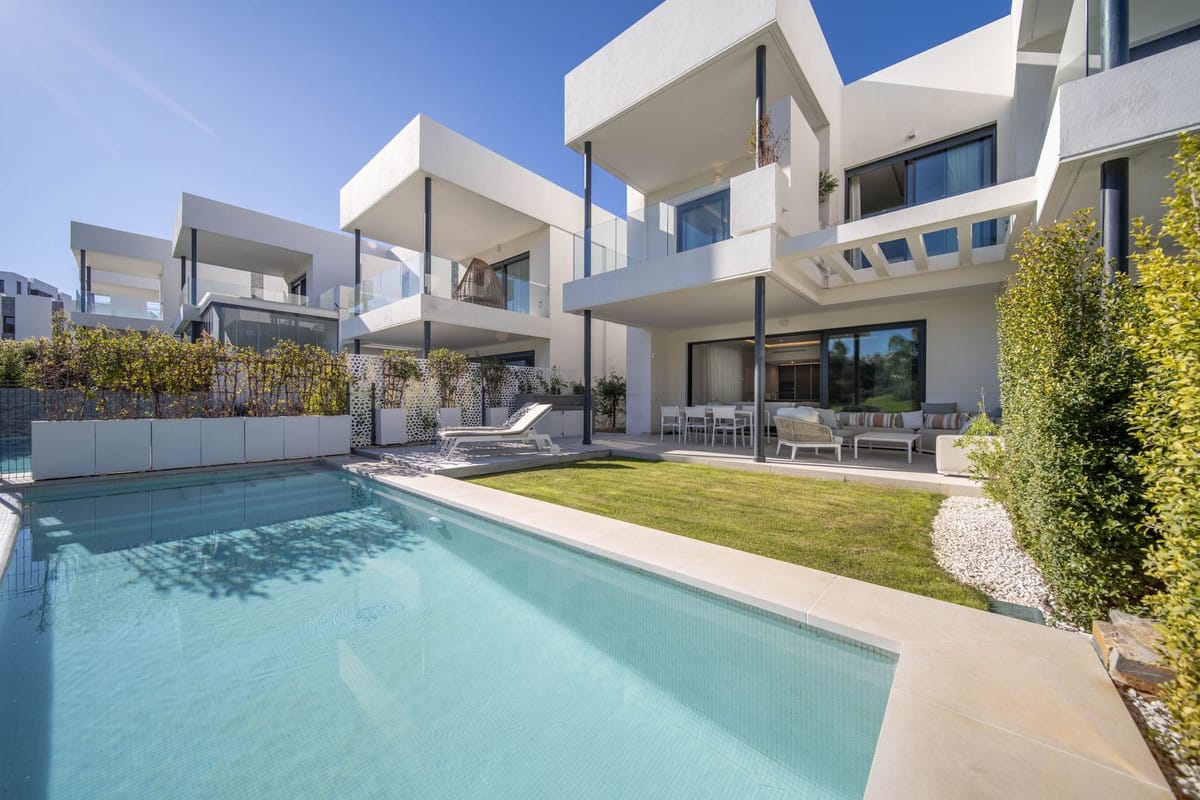 4-slaapkamer villa Marbella – frontline golf met deels zeezicht in Marbella - foto 3