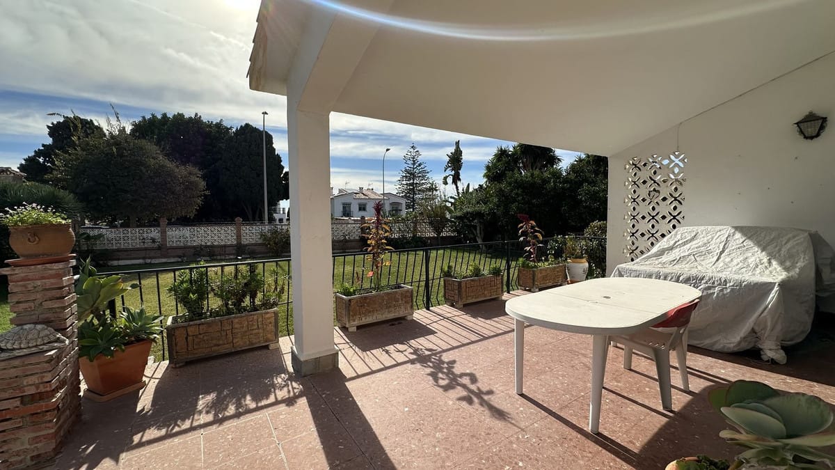 4-slaapkamer villa aan de tweede lijn van het strand in Rincón de la Victoria (Málaga) in Rincón de la Victoria - foto 5