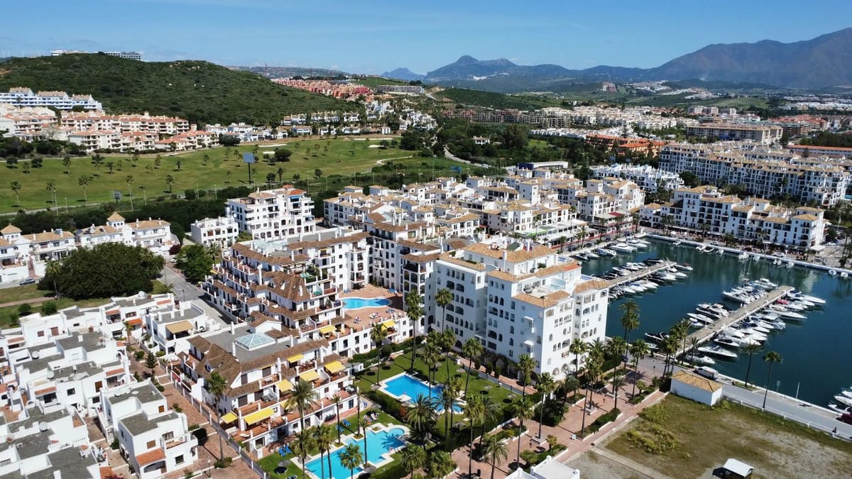 2-slaapkamer appartement in La Duquesa in La Duquesa - foto 14