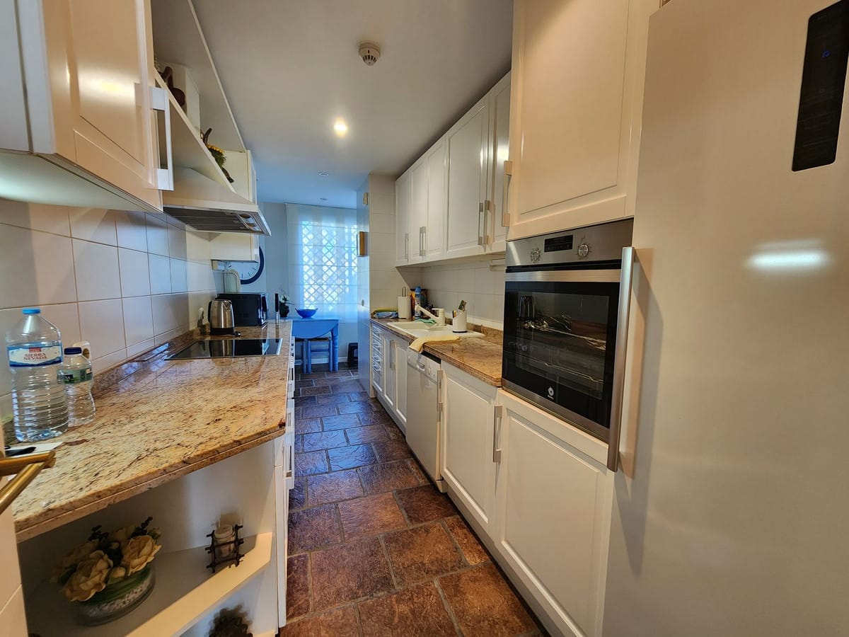 3-slaapkamer begane grond appartement in Estepona in Estepona - foto 6