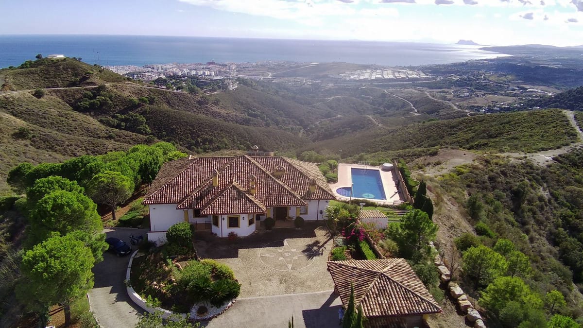 5-slaapkamer finca in Estepona met panoramisch uitzicht in Estepona - foto 18