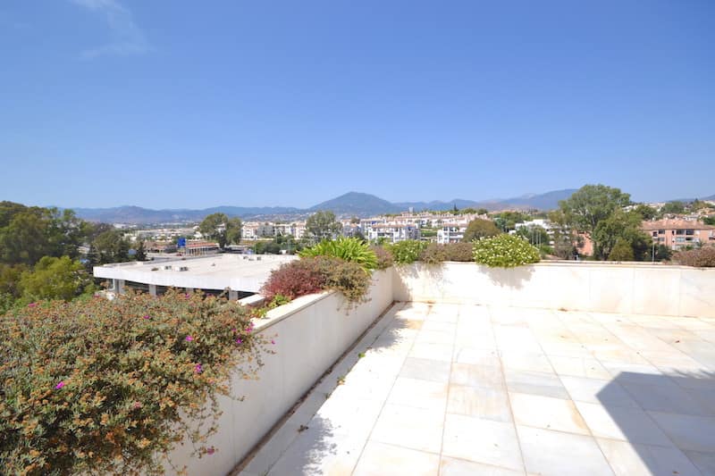 Luxueus penthouse met 4 slaapkamers in Puerto Banús in Puerto Banús - foto 17