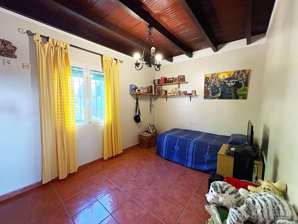 Drie-slaapkamer villa met privézwembad en adembenemend panoramisch uitzicht in La Cala de Mijas in La Cala de Mijas - foto 18