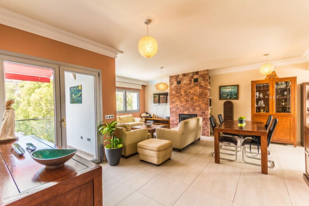 5-slaapkamer villa met gastenverblijf en boomgaard in Mijas Costa in Mijas Costa - foto 11