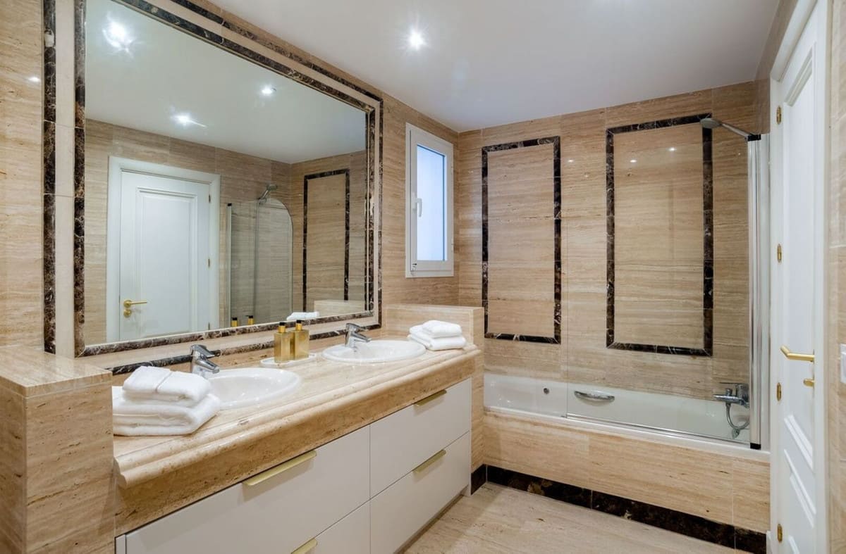 3 bedroom Apartment in Marbella in Marbella - foto 13