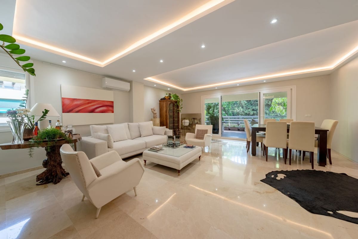 Appartement met 2 slaapkamers in Marbella in Marbella - foto 2