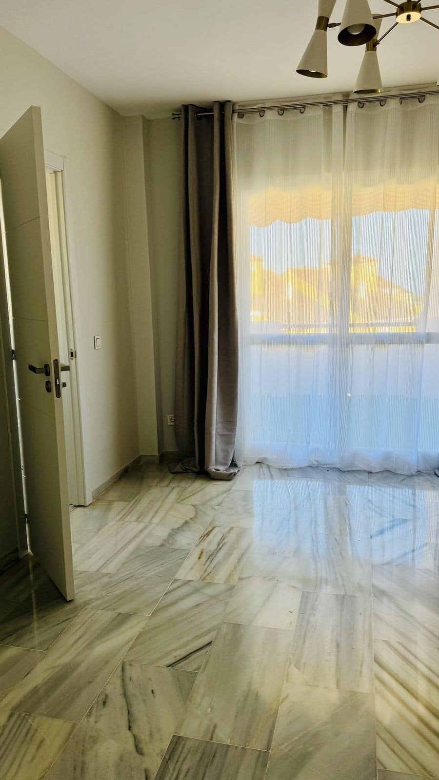 3-slaapkamer penthouse in Bel-Air, Estepona – volledig gerenoveerd in Bel Air - foto 11