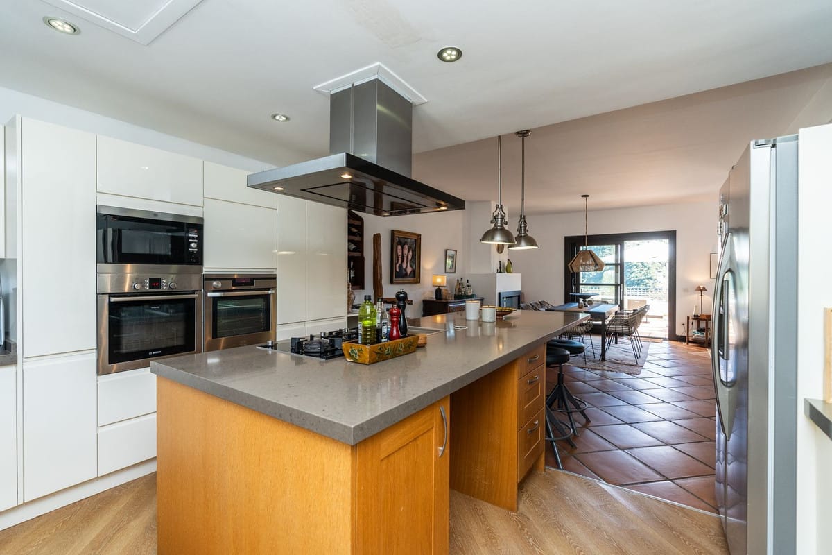 4-slaapkamer townhouse in Benahavís, El Casar in Benahavís - foto 14