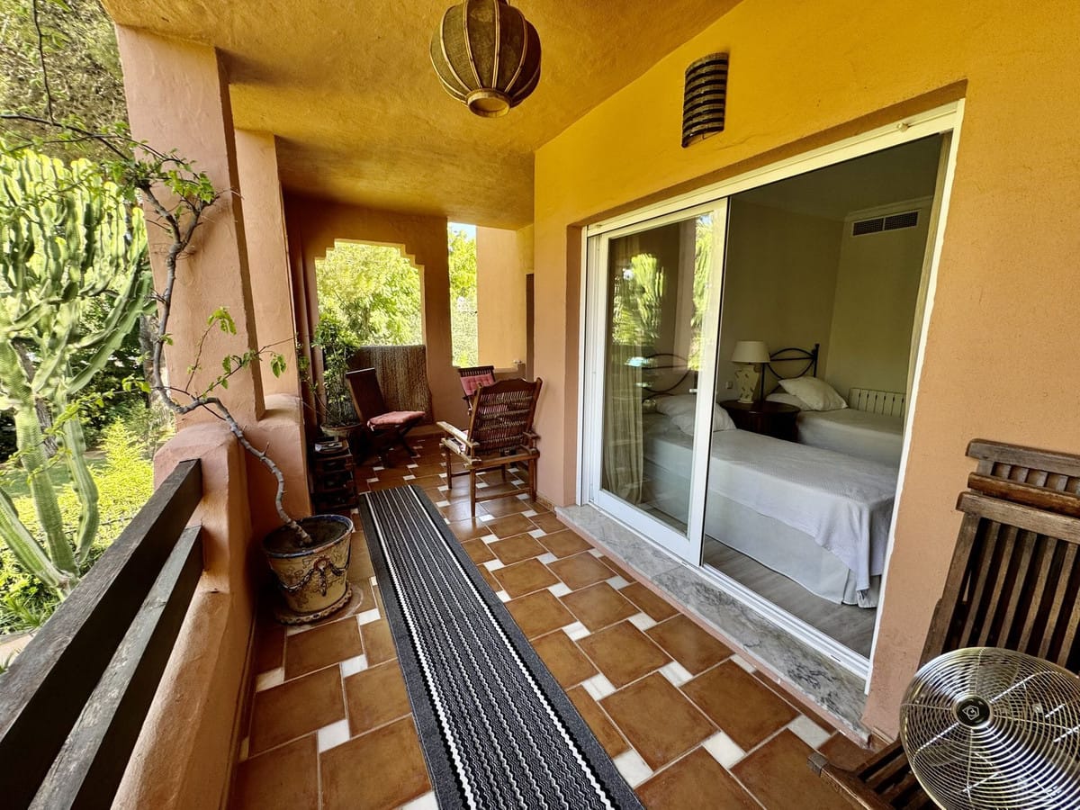 Driekamer-appartement in Guadalmina Baja, Alhambra del Golf – €1.050.000 in Guadalmina Baja - foto 2