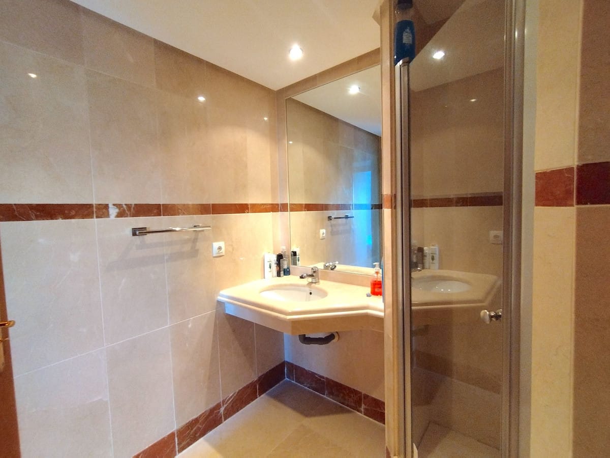 Drie-slaapkamerappartement in Costalita in Costalita - foto 13