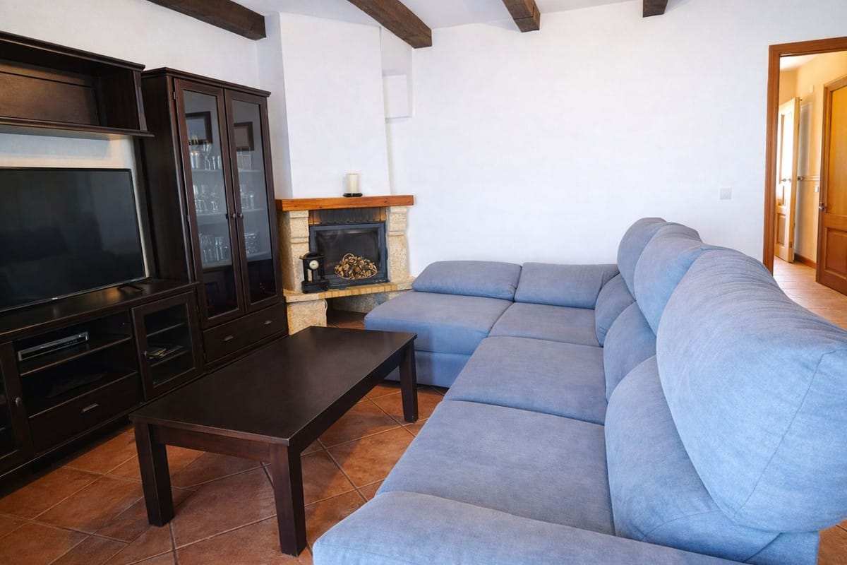 Rijwoning in rustieke stijl met 3 slaapkamers in San Roque in San Roque - foto 9