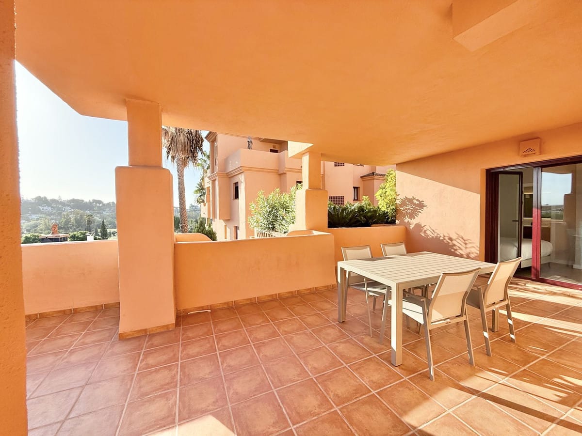 Moderne appartement met 2 slaapkamers in Benahavís in Benahavís - foto 20