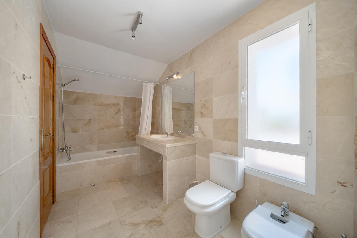 3 bedroom Apartment in Nueva Andalucía in Nueva Andalucía - foto 12