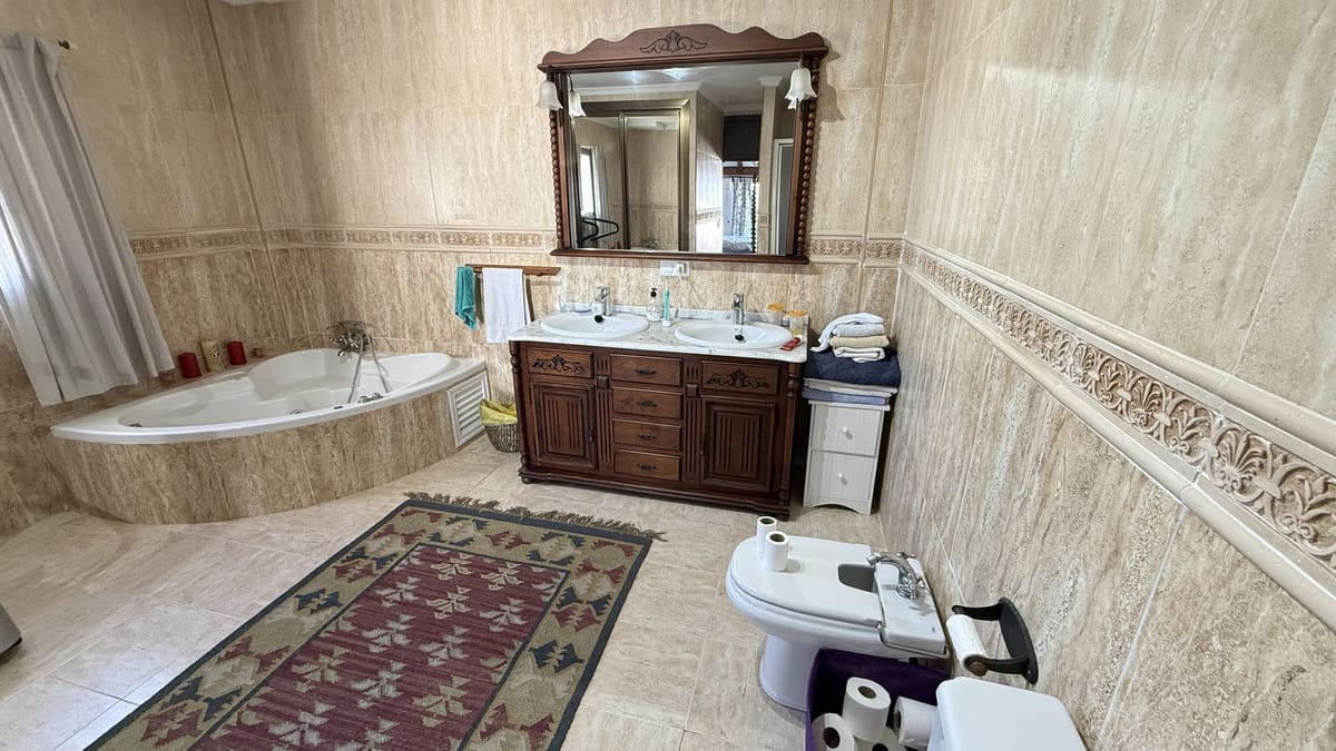 4-slaapkamer villa in Alhaurín el Grande in Alhaurín el Grande - foto 18
