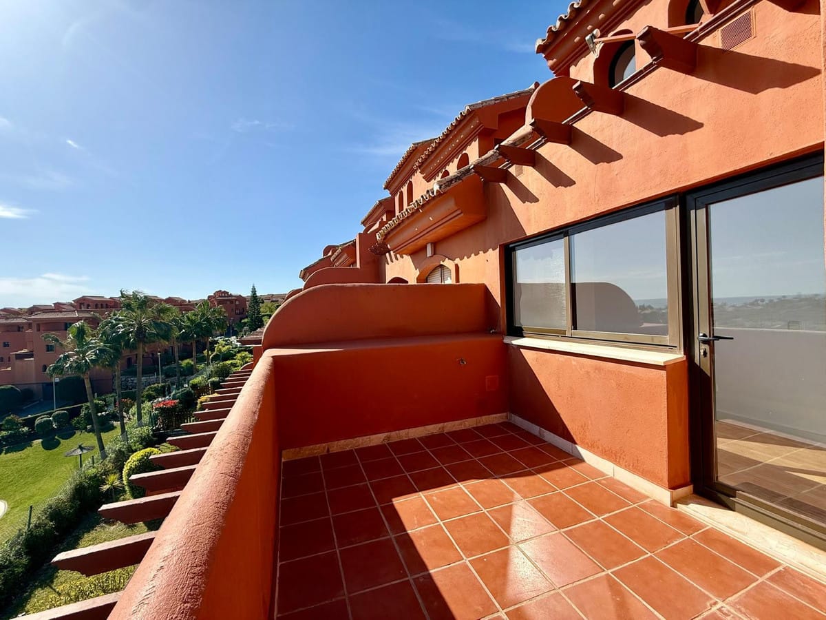 Drie-slaapkamer duplex-penthouse in Estepona in Estepona - foto 15
