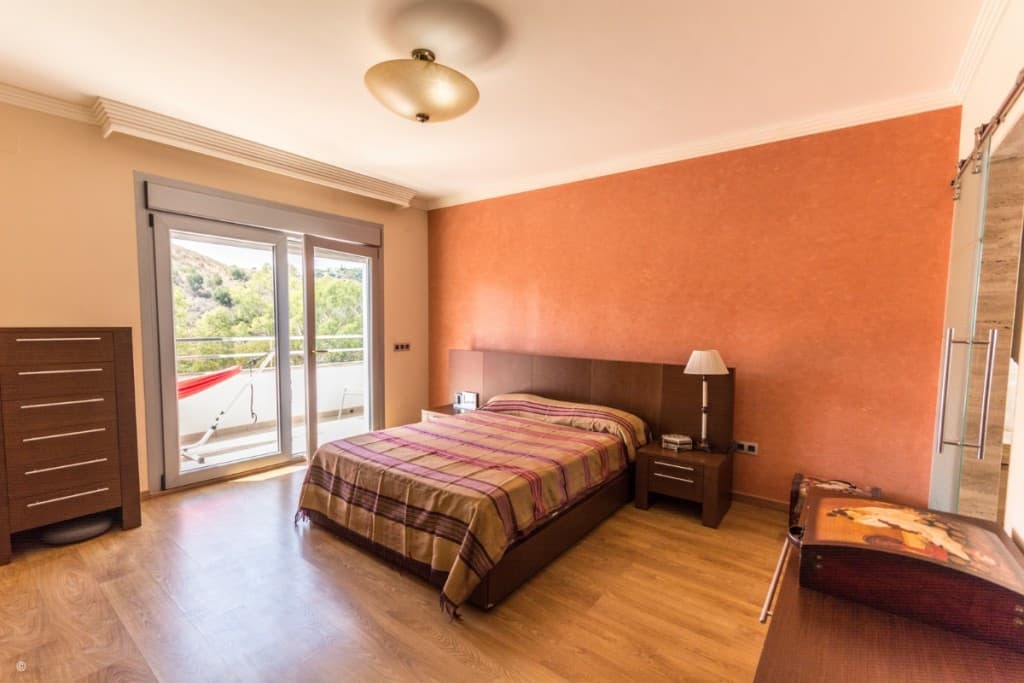 5-slaapkamer villa met gastenverblijf en boomgaard in Mijas Costa in Mijas Costa - foto 19