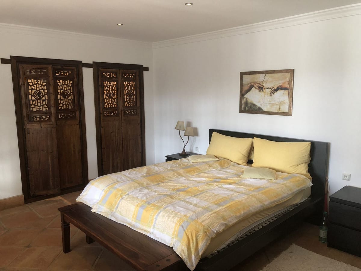 4-slaapkamer finca met stallen en gastenverblijf in Estepona in Estepona - foto 9