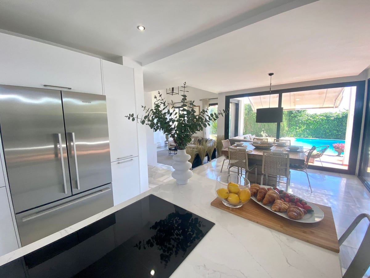 6 bedroom House in Nueva Andalucía in Nueva Andalucía - foto 10