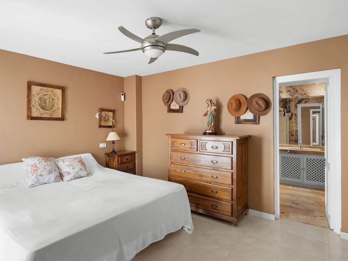 3 bedroom Apartment in Nueva Andalucía - foto 12
