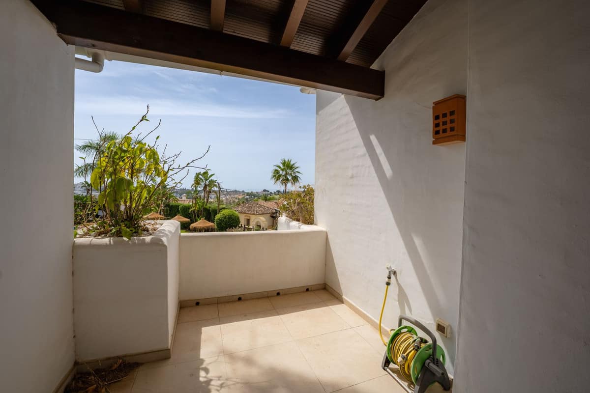 Drie-slaapkamer stadswoning in El Paraiso in El Paraiso - foto 19