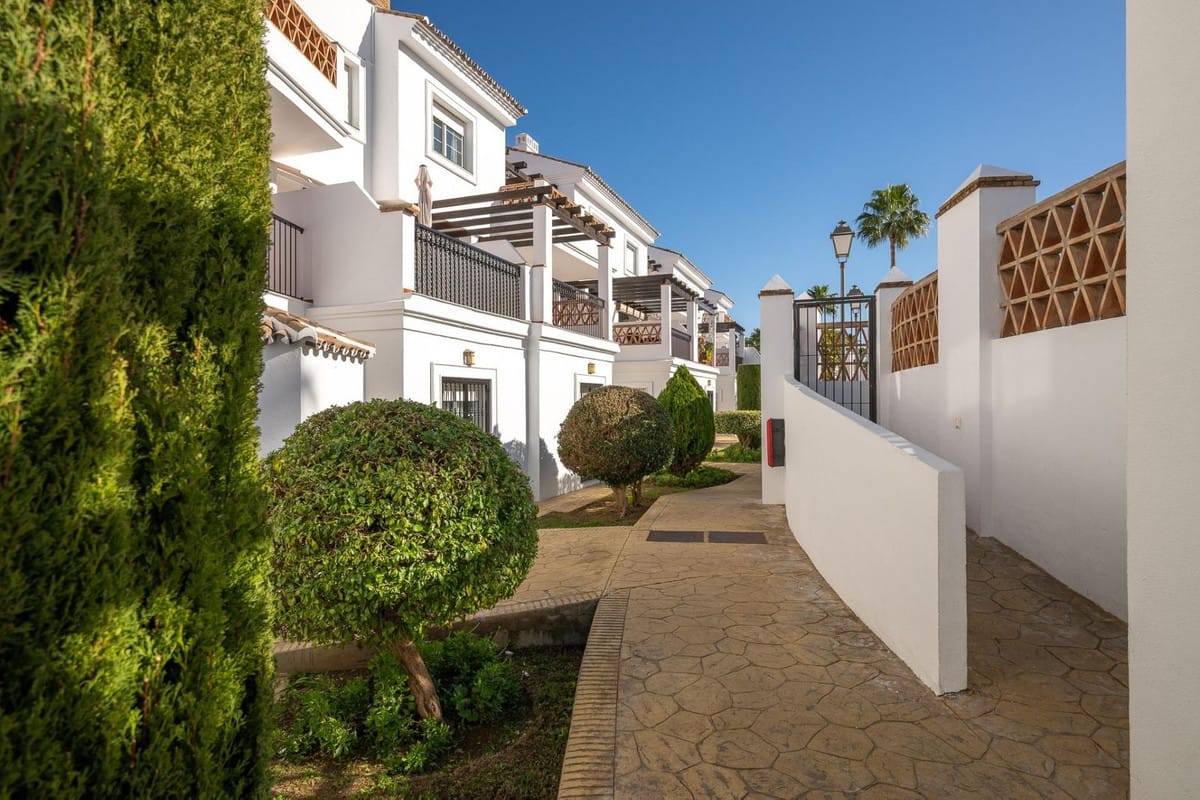 4-slaapkamerwoning in Lauro Golf, Alhaurín de la Torre in Alhaurín de la Torre - foto 5