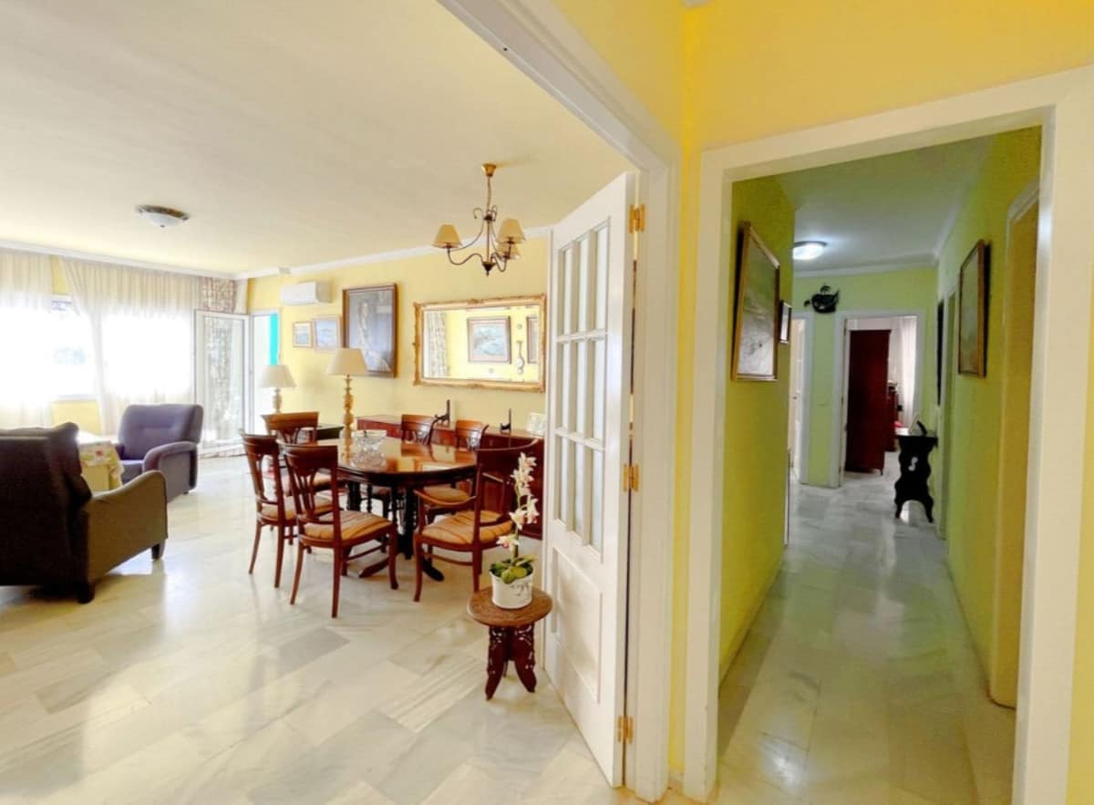 3-slaapkamer appartement aan het strand in Estepona in Estepona - foto 8