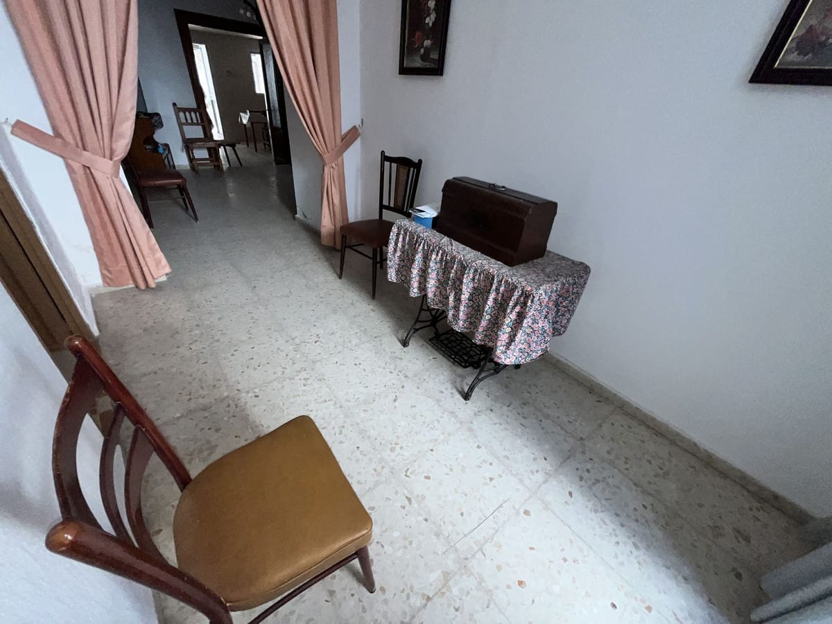 8-slaapkamer huis in Estepona centrum – investeringskans Calle Mondéjar in Estepona - foto 13