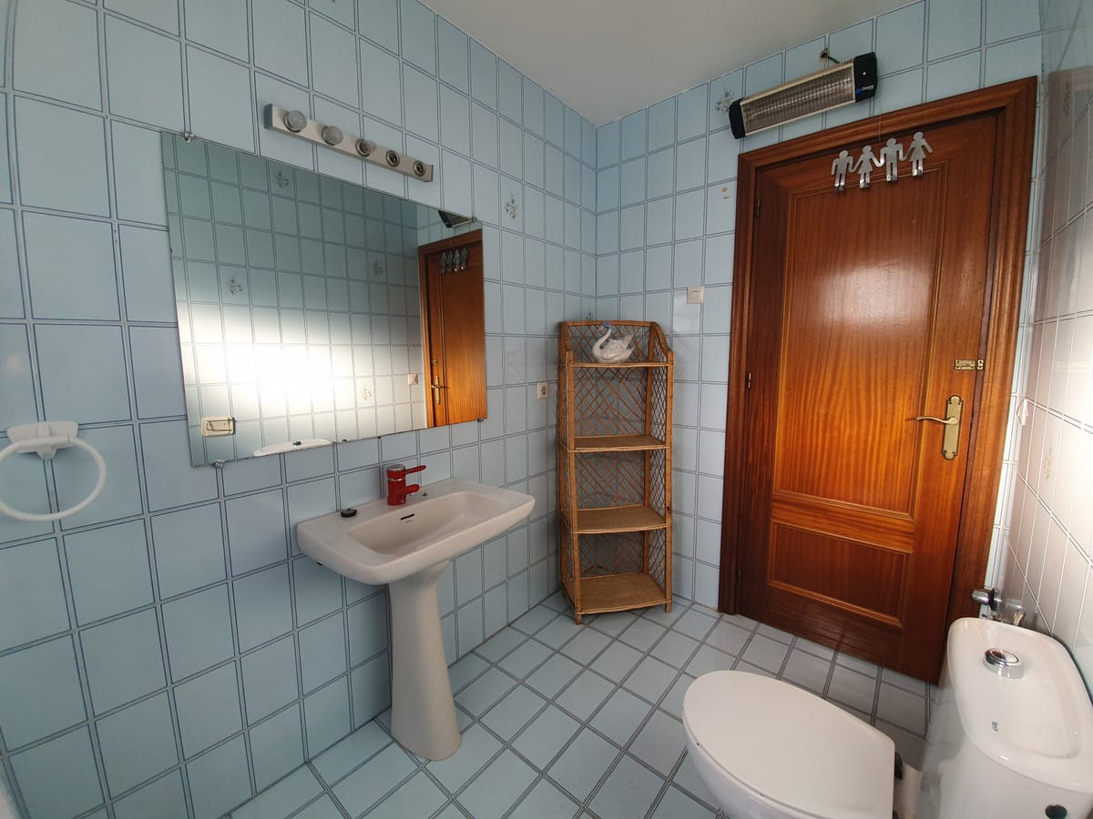 Villa met 5 slaapkamers in Guaro in Guaro - foto 8
