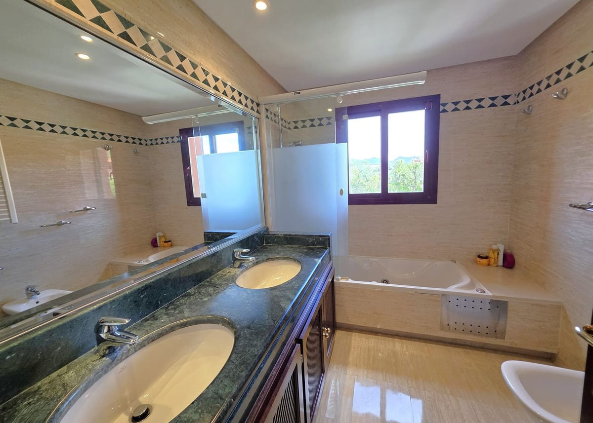 3-slaapkamer appartement in La Mairena in La Mairena - foto 6