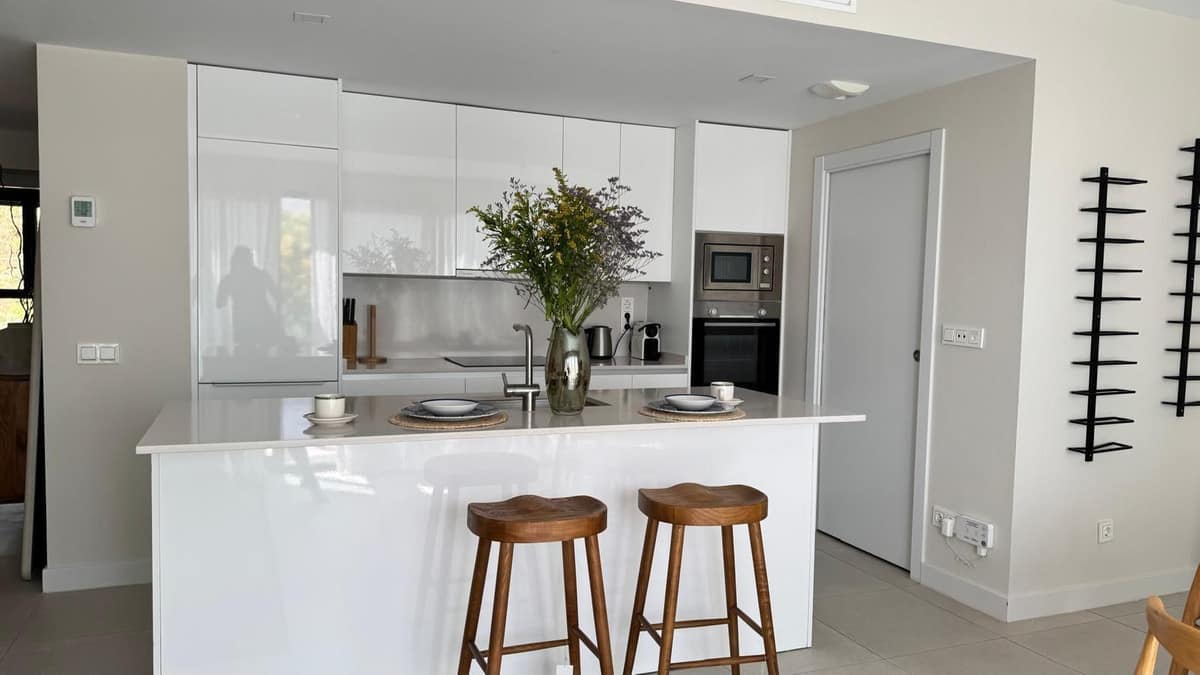 Drie-slaapkamer-appartement met zeezicht in Las Mesas Homes, Estepona in Estepona - foto 5