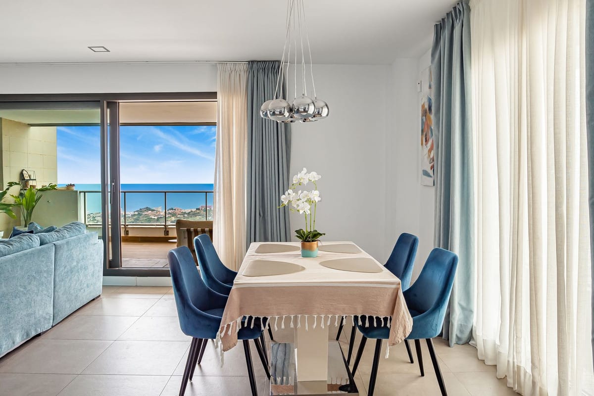 Drie-slaapkamer appartement met terras en zeezicht in Benalmádena Costa in Benalmadena Costa - foto 11