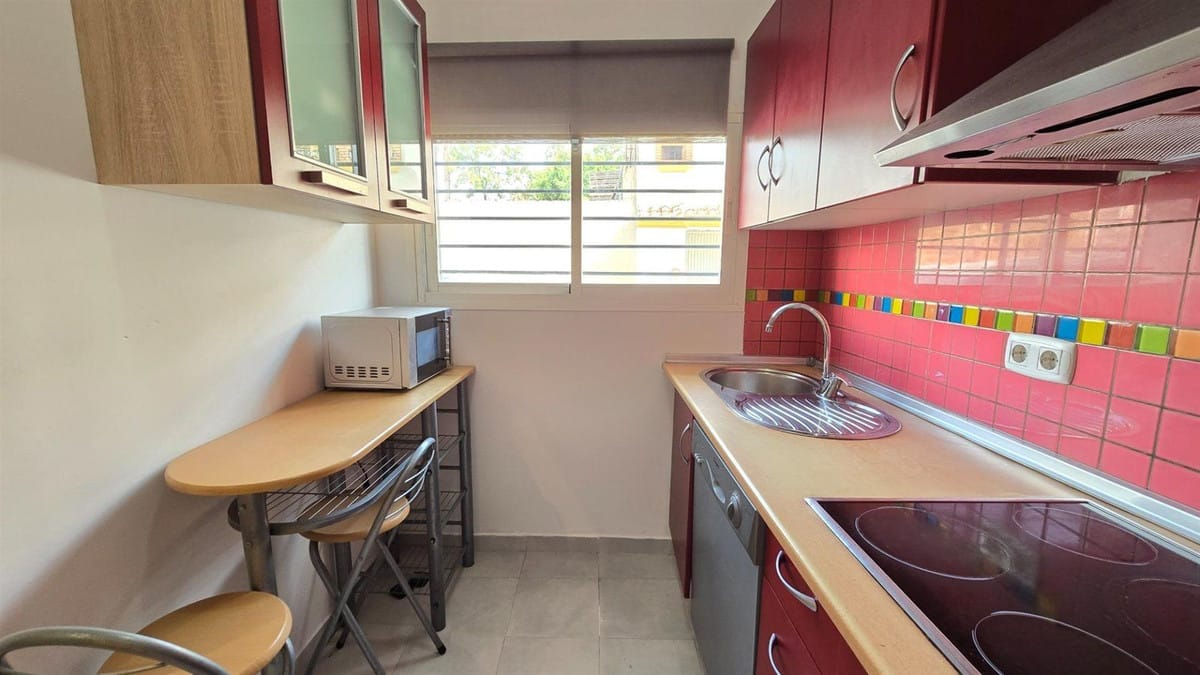 Tussenwoning met 2 slaapkamers in Torremolinos in Torremolinos - foto 14
