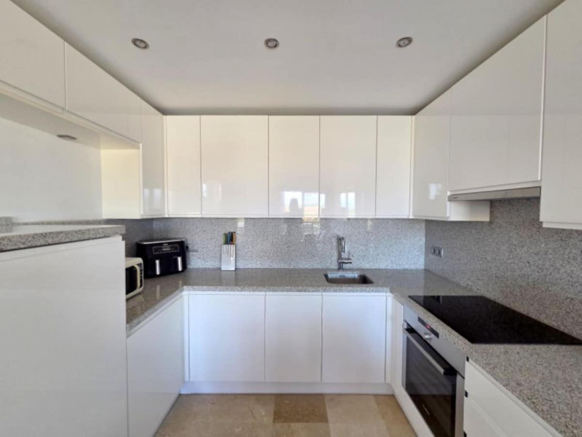 Drie-slaapkamer duplex-penthouse in La Duquesa in La Duquesa - foto 6