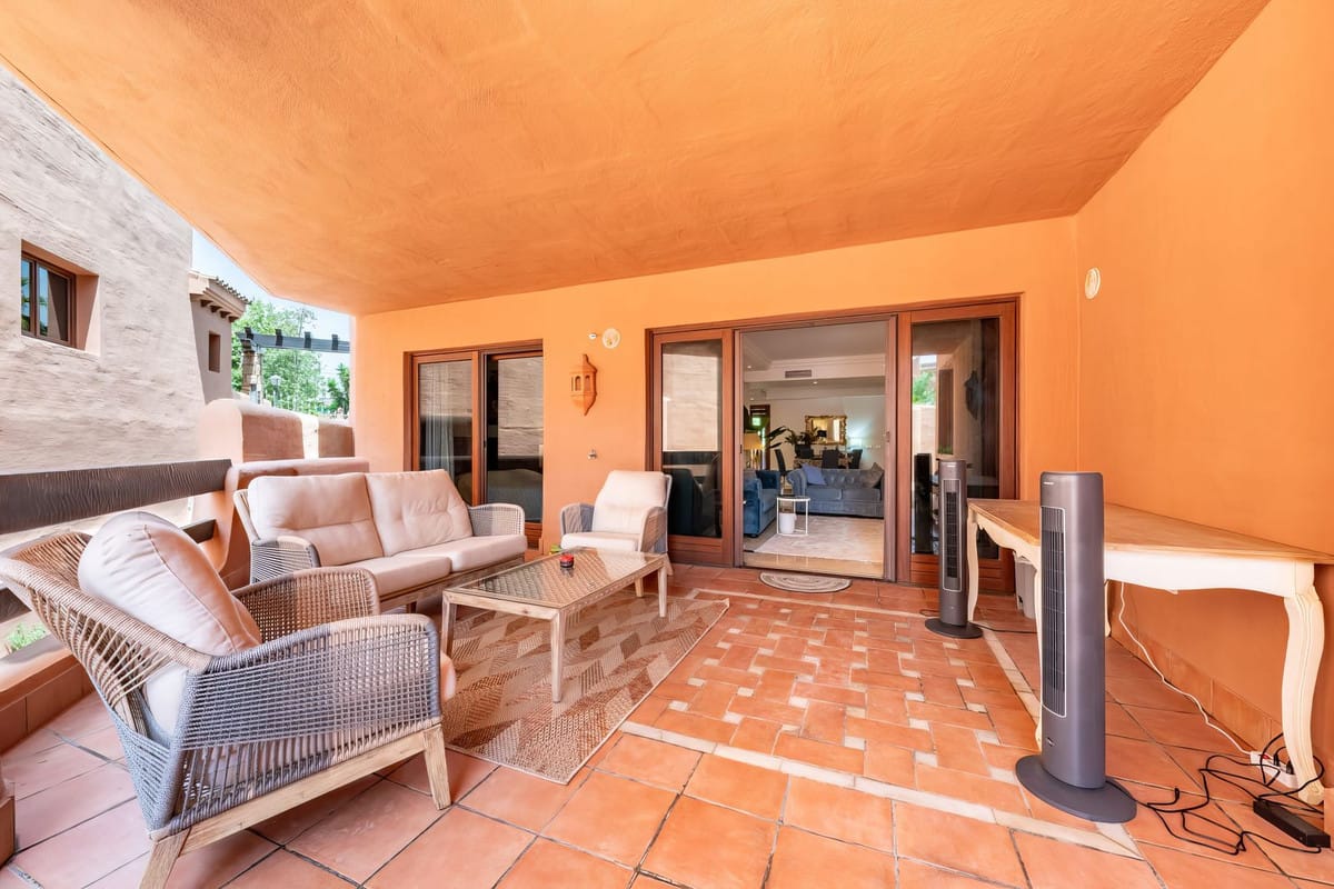 3-slaapkamer appartement aan het strand met overdraagbare toeristenvergunning | New Golden Mile, Estepona in New Golden Mile - foto 6