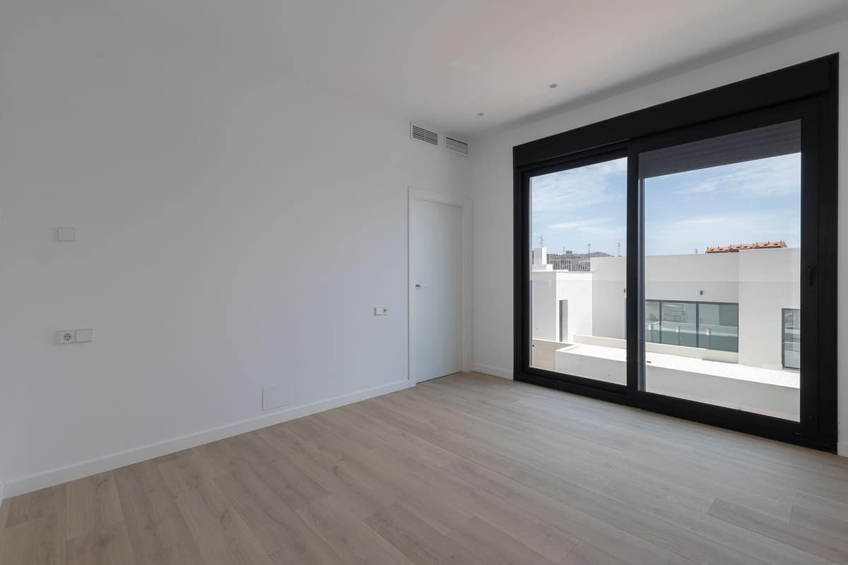 Villa met 4 slaapkamers in Elviria in Elviria - foto 17