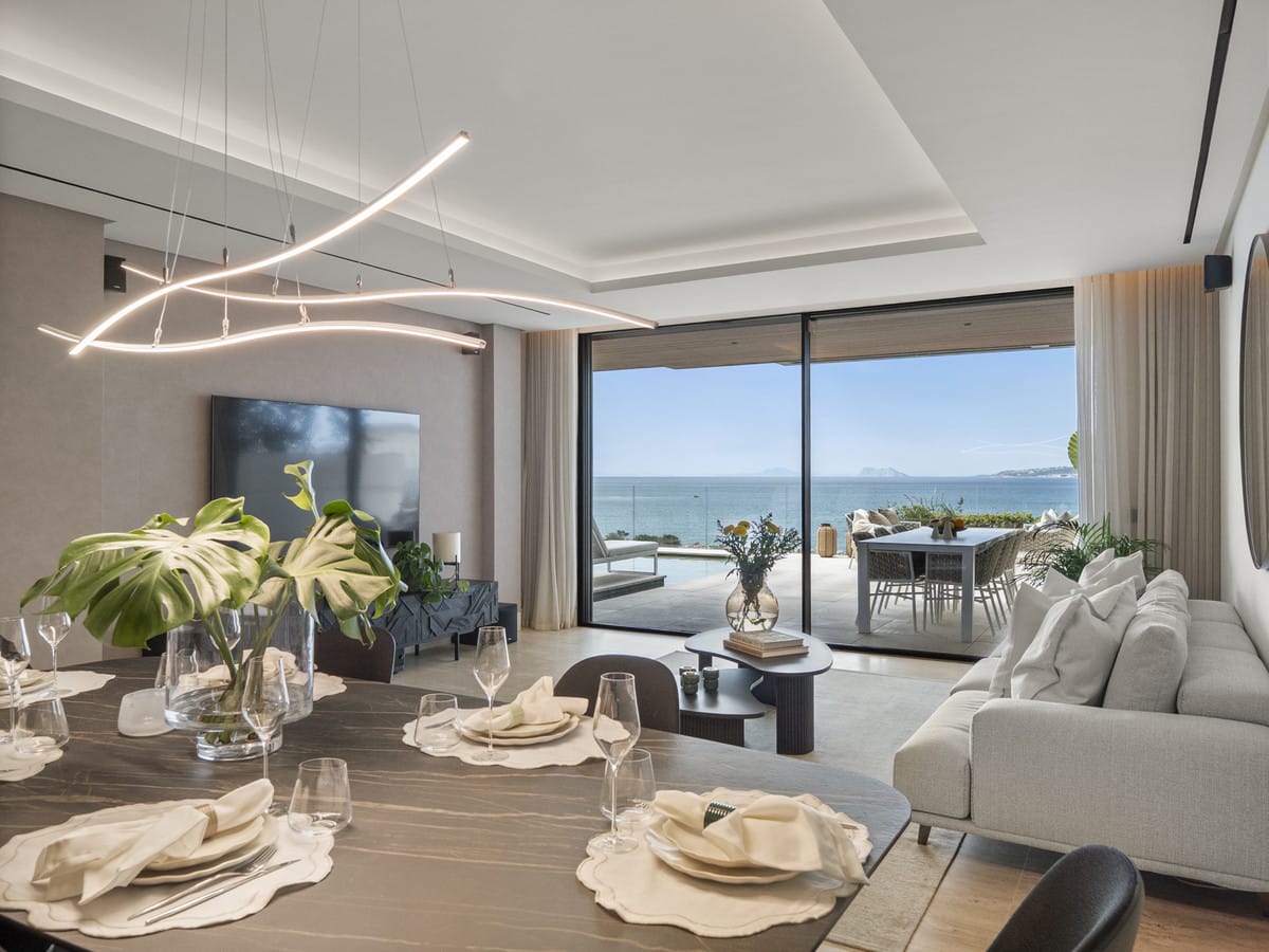 2 bedroom Apartment in Estepona in Estepona - foto 3