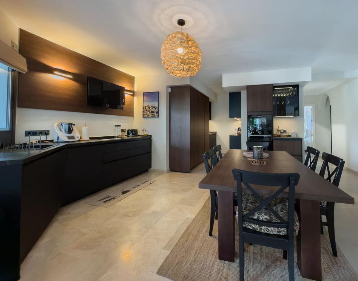 Appartement met 4 slaapkamers in Elviria — Golden Beach in Elviria - foto 7