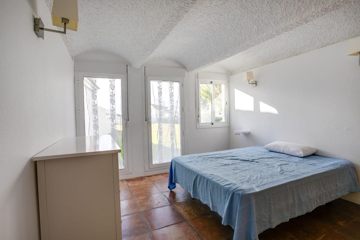 3-slaapkamer villa aan het strand in Estepona in Estepona - foto 12