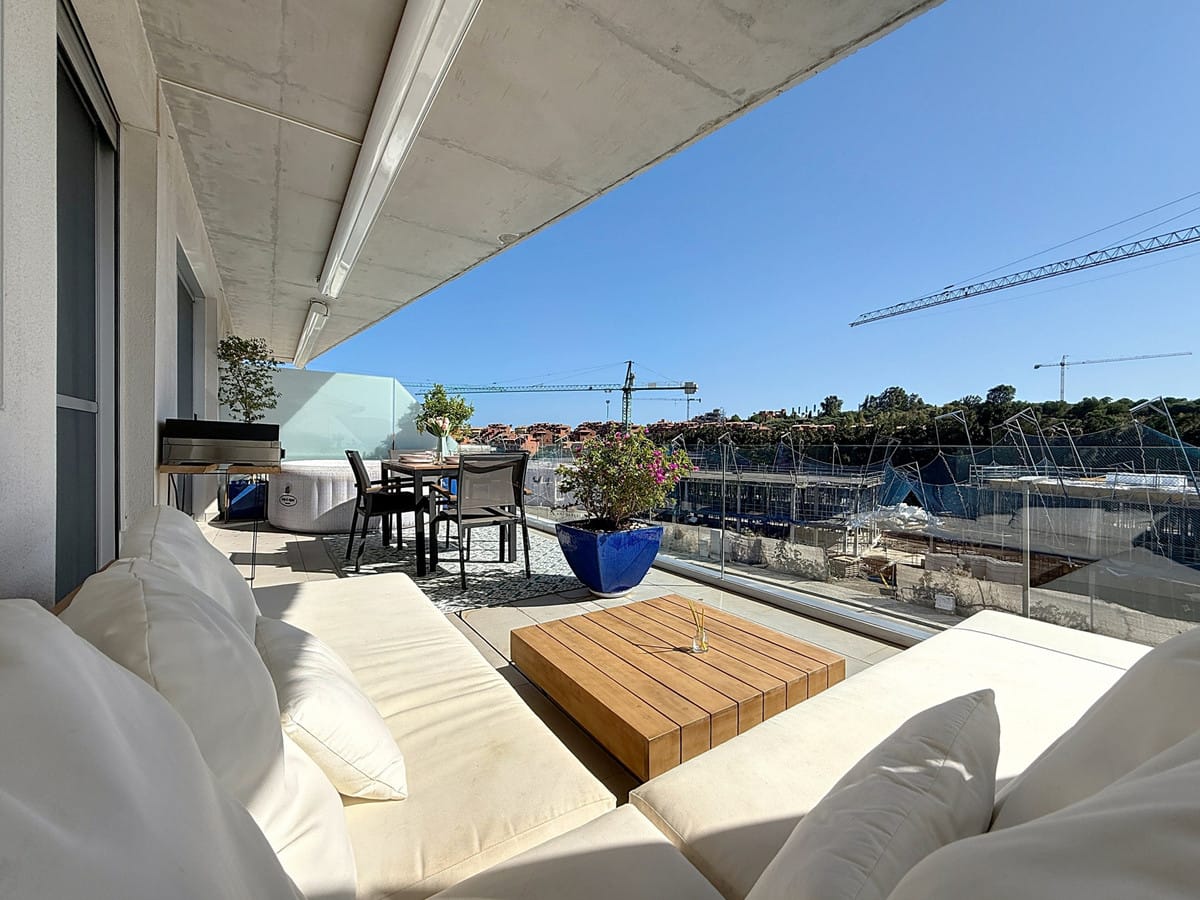 Drie-slaapkamerappartement in Estepona in Estepona - foto 4