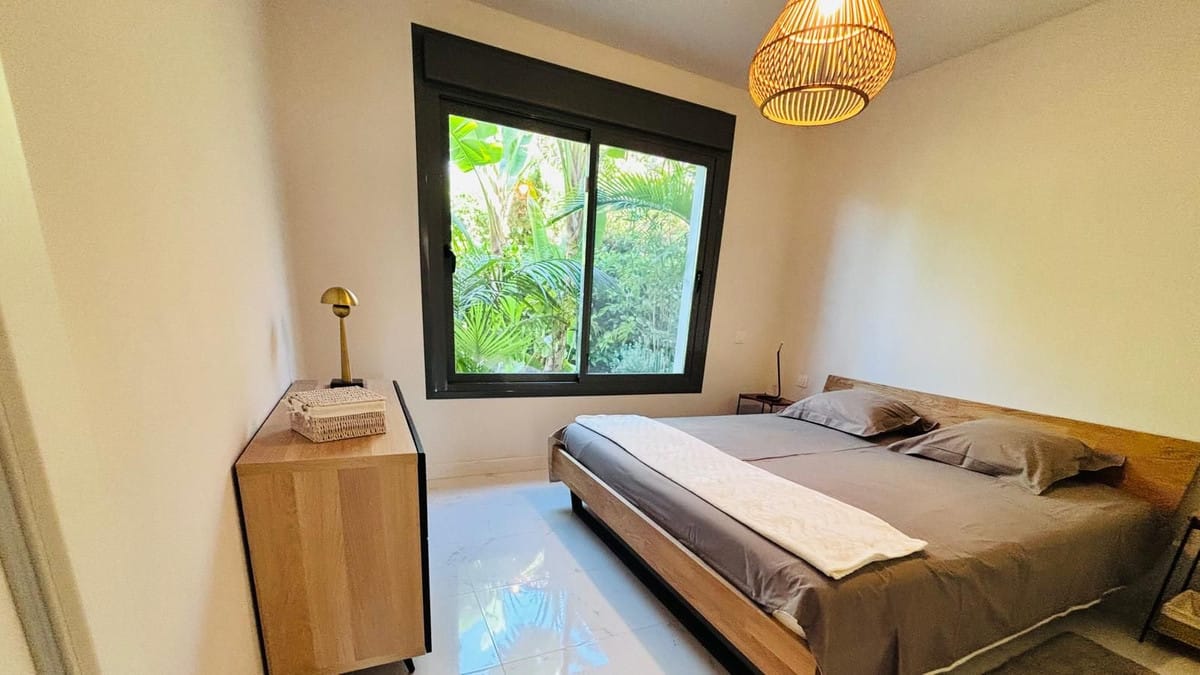 Drie-slaapkamer hoekappartement in Casares Golf in Casares - foto 13