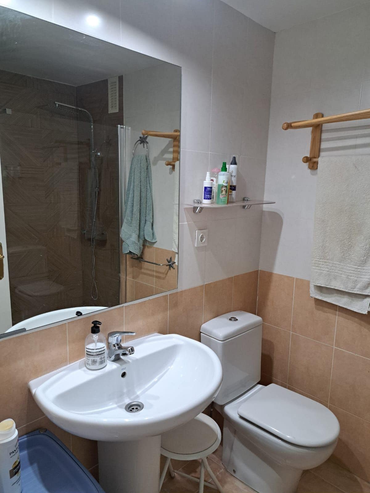 Ruim en licht 2-slaapkamer appartement op de begane grond – 5 minuten lopen naar het strand, Bahía de Casares in Casares Playa - foto 12