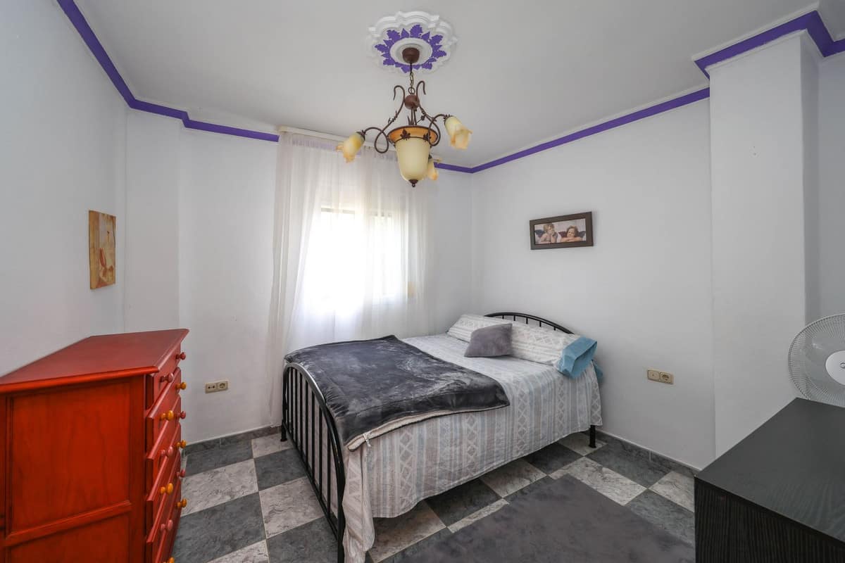 4-slaapkamer stadswoning in Tolox in Tolox - foto 18