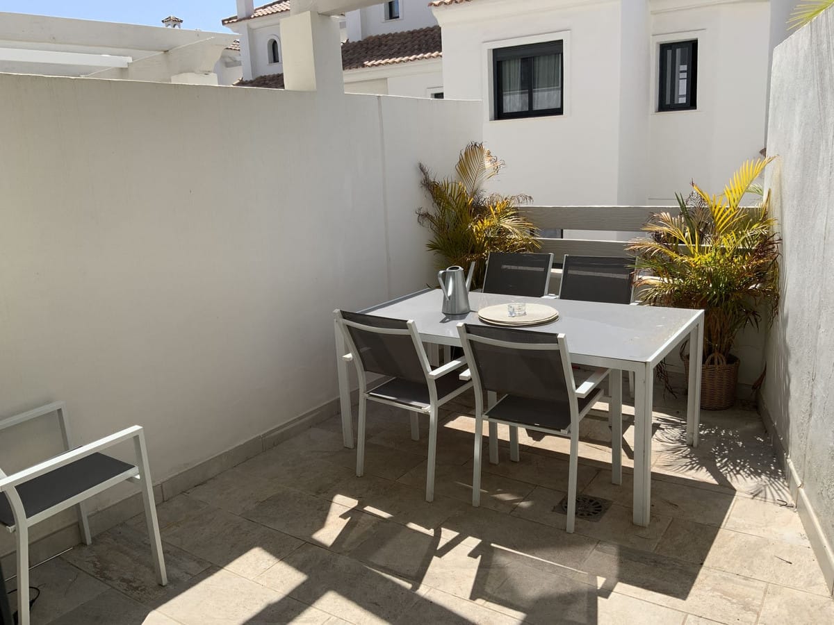 Drie-slaapkamer stadswoning in Estepona – El Paraiso-Residencial Agra in Estepona - foto 14