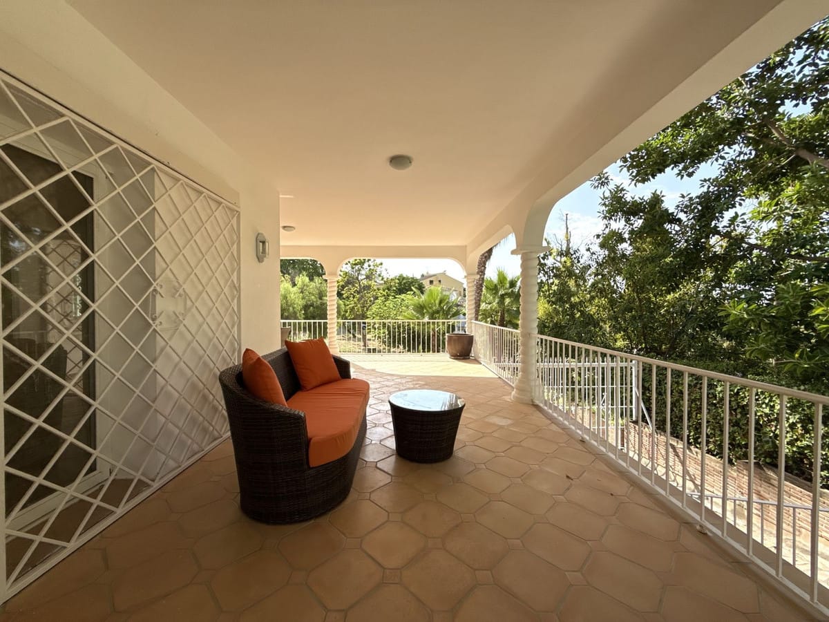 Halfvrijstaande woning met drie slaapkamers in Linda Vista Alta, San Pedro de Alcántara in San Pedro de Alcántara - foto 14