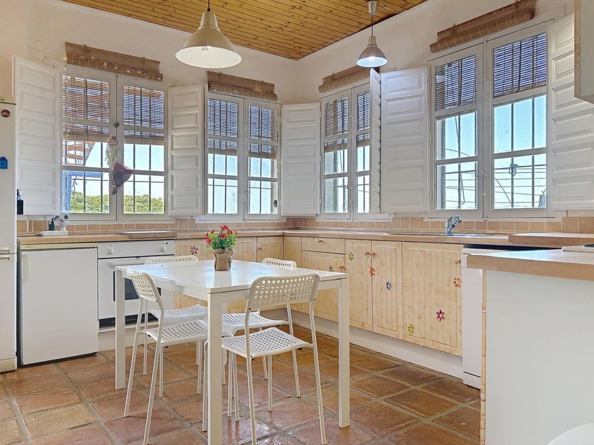 Finca met 4 slaapkamers in Canillas de Aceituno in Canillas de Aceituno - foto 10