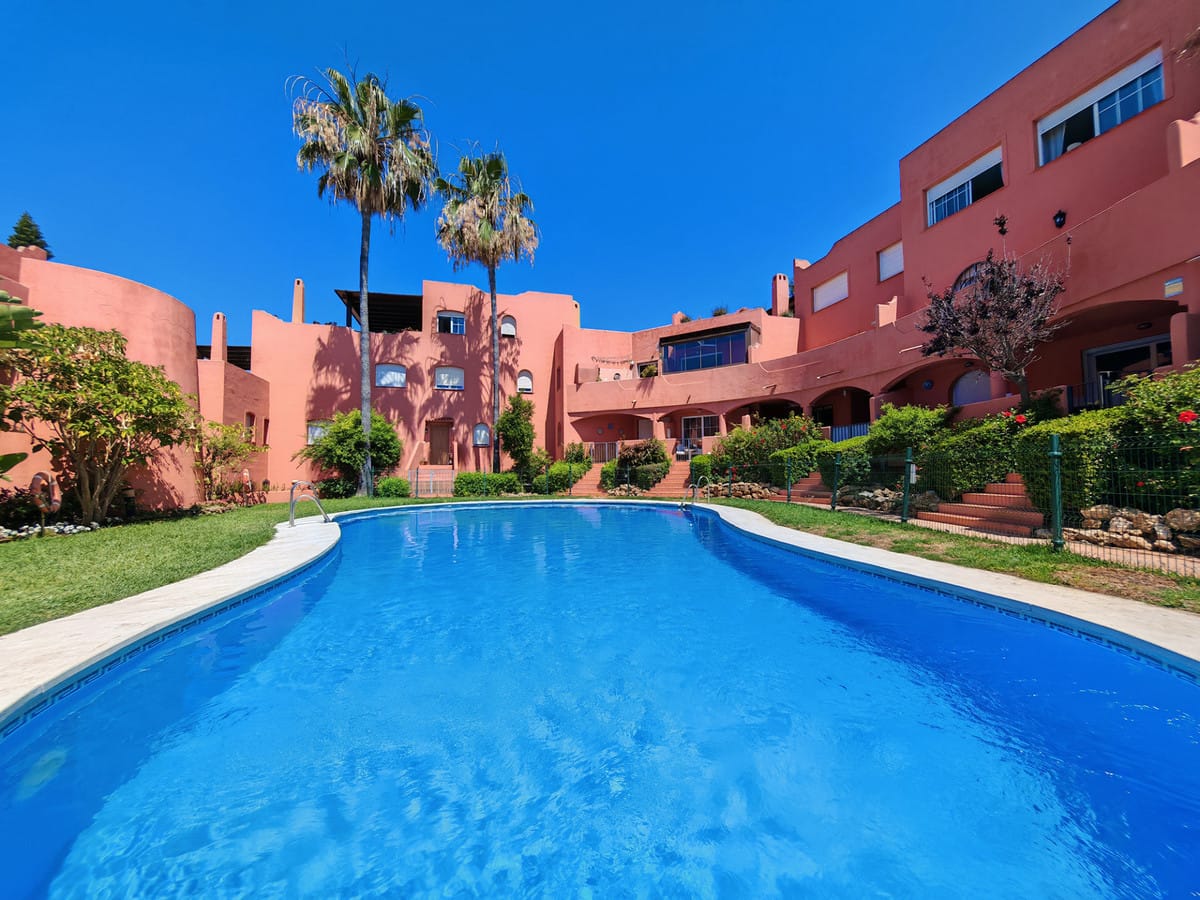 Duplex-appartement met 3 slaapkamers in Marbella in Marbella - foto 3