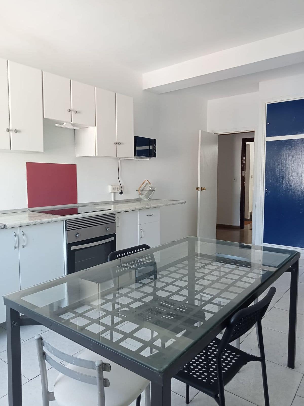 Drie-slaapkamerappartement in Marbella in Marbella - foto 4