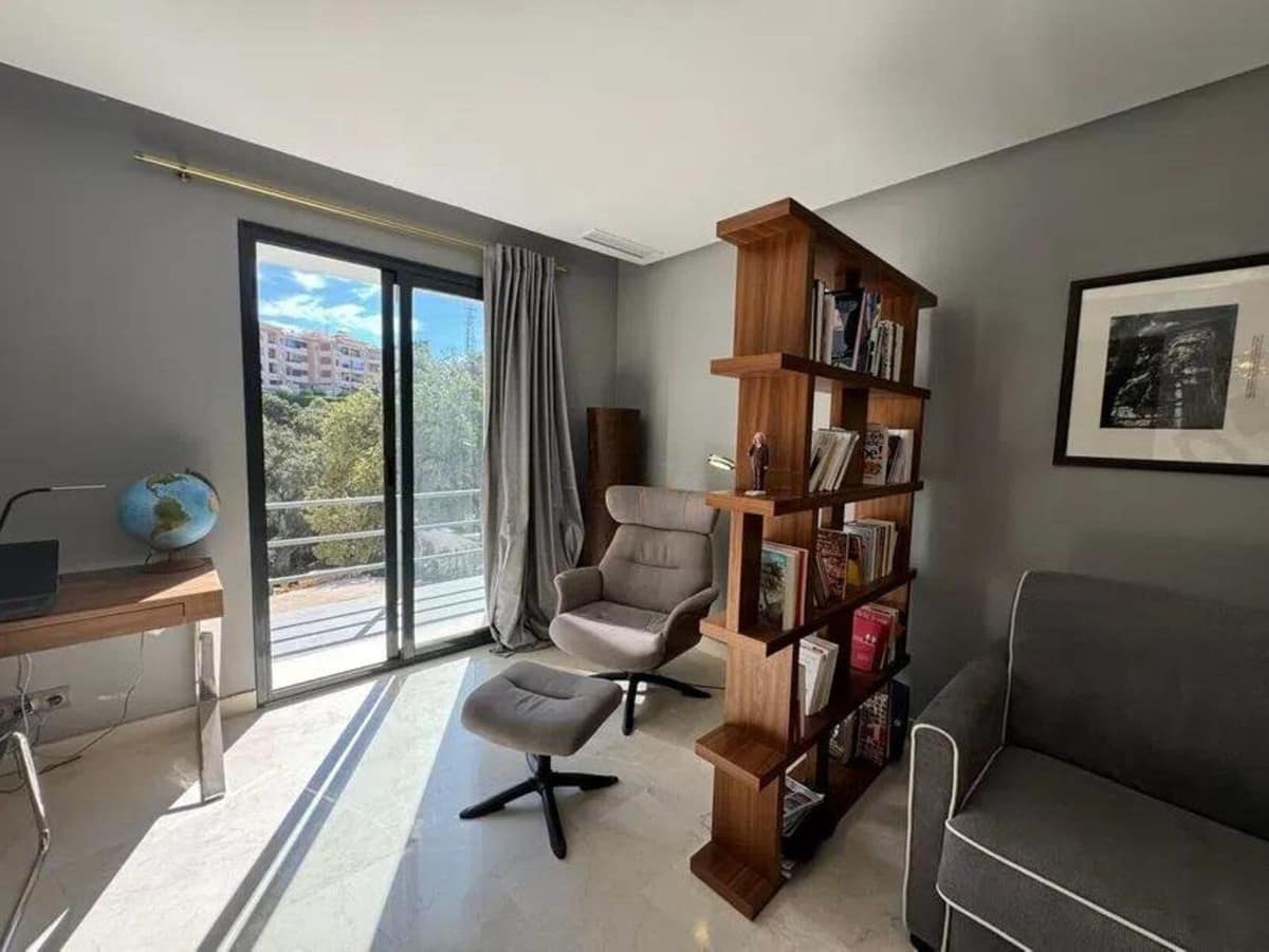 Prachtige villa met zeezicht in Elviria in Elviria - foto 11